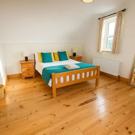4 Bedroom House By Travel Lets Homes With Sea View Carrigart