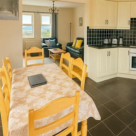 4 Bedroom House By Travel Lets Homes With Sea View *